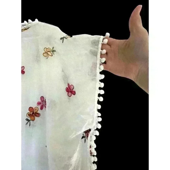 Pool To Party Embroidered Floral Kimono Swimsuit Coverup Subtle Luxury OS - Picture 11 of 13